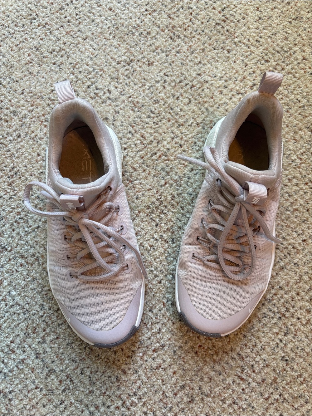 Nike Women's Free Metcon 6 Tennis Shoes - Picture 2 of 6